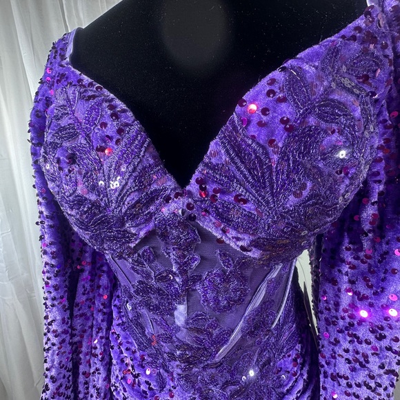 Glamorous Purple Long Sleeve Dress - Picture 6 of 14